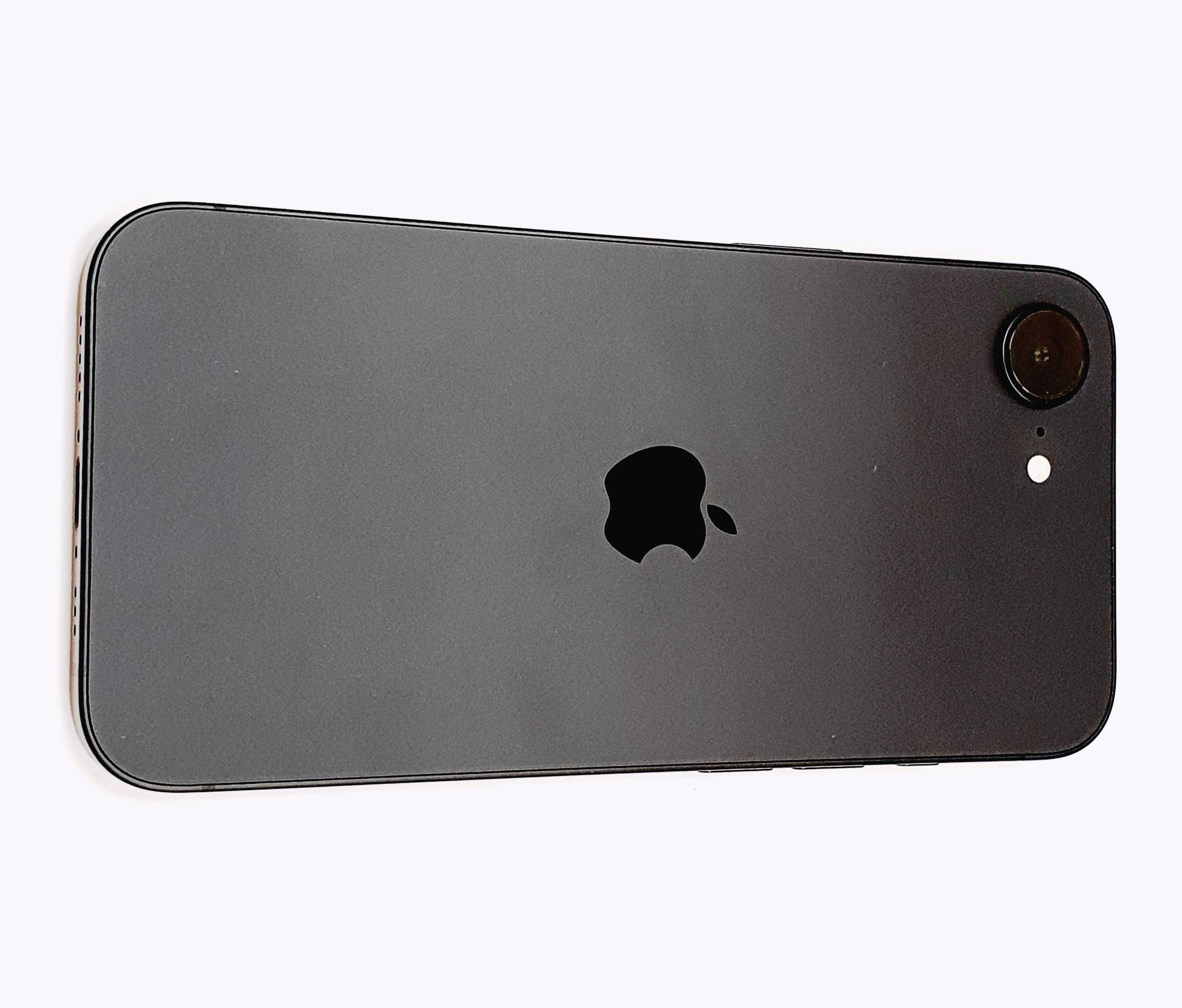 Iphone 16e 128gb с гаранция