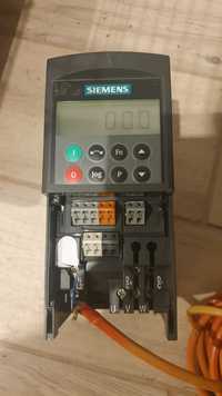 Vand Invertor Siemens Micromaster 420 cu programator "operator basic"