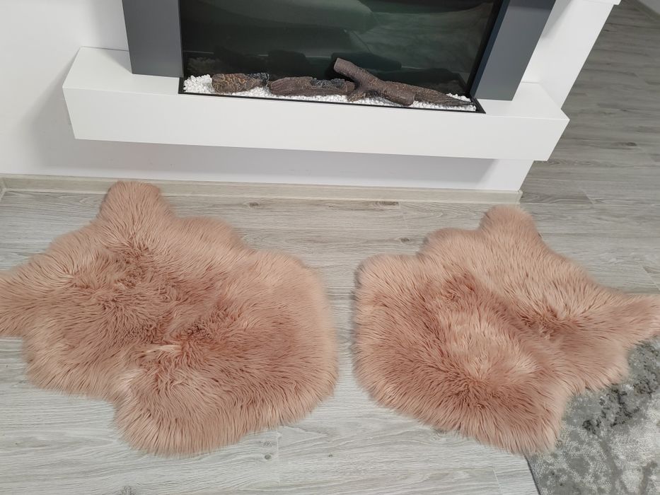 Blanita roz pudră / covoraș