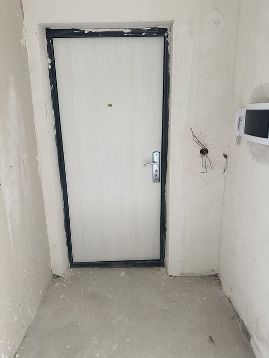 Продаётся квартира на 7 этаже 82,68м2 Урикзар Резиденс