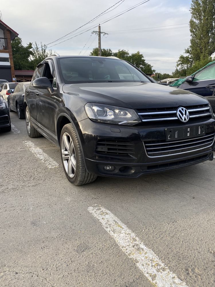 Oglindă dreapta cu rabatare electrică Volkswagen Touareg 7P  2014