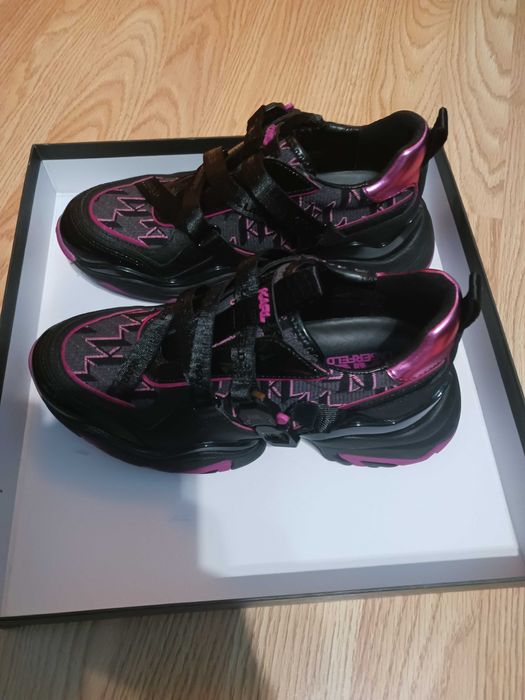 Adidas dama Karl Lagerfeld