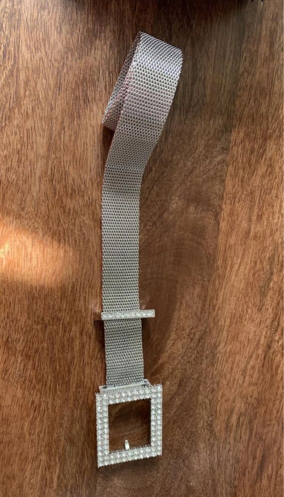 Метален колан Zara, сребрист с кристали, 80 см