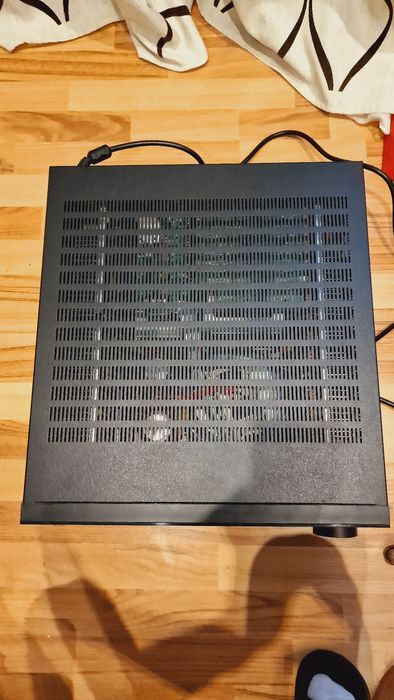 Harman Kardon AVR 7000( amplificator/receiver)