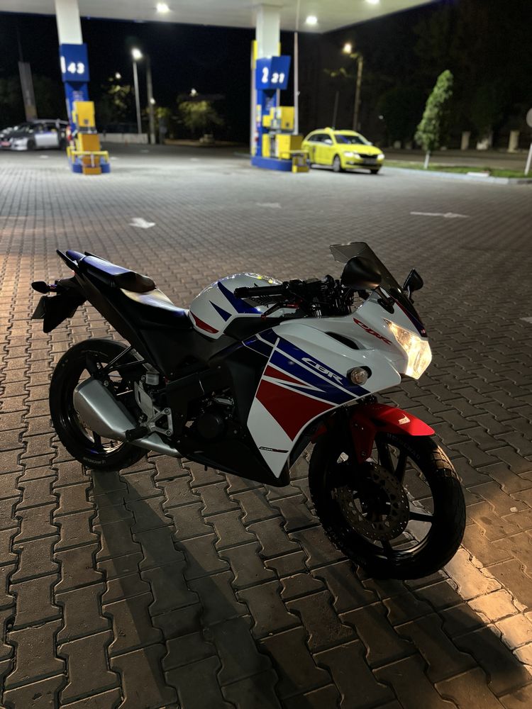 Vand Honda CBR 125 2016