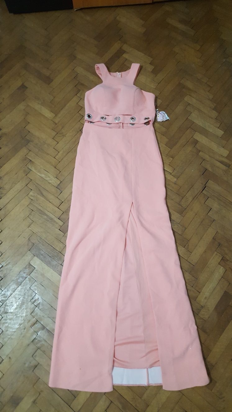 Rochie eleganta , lunga , roz pal , crapata pe picior  marime 42