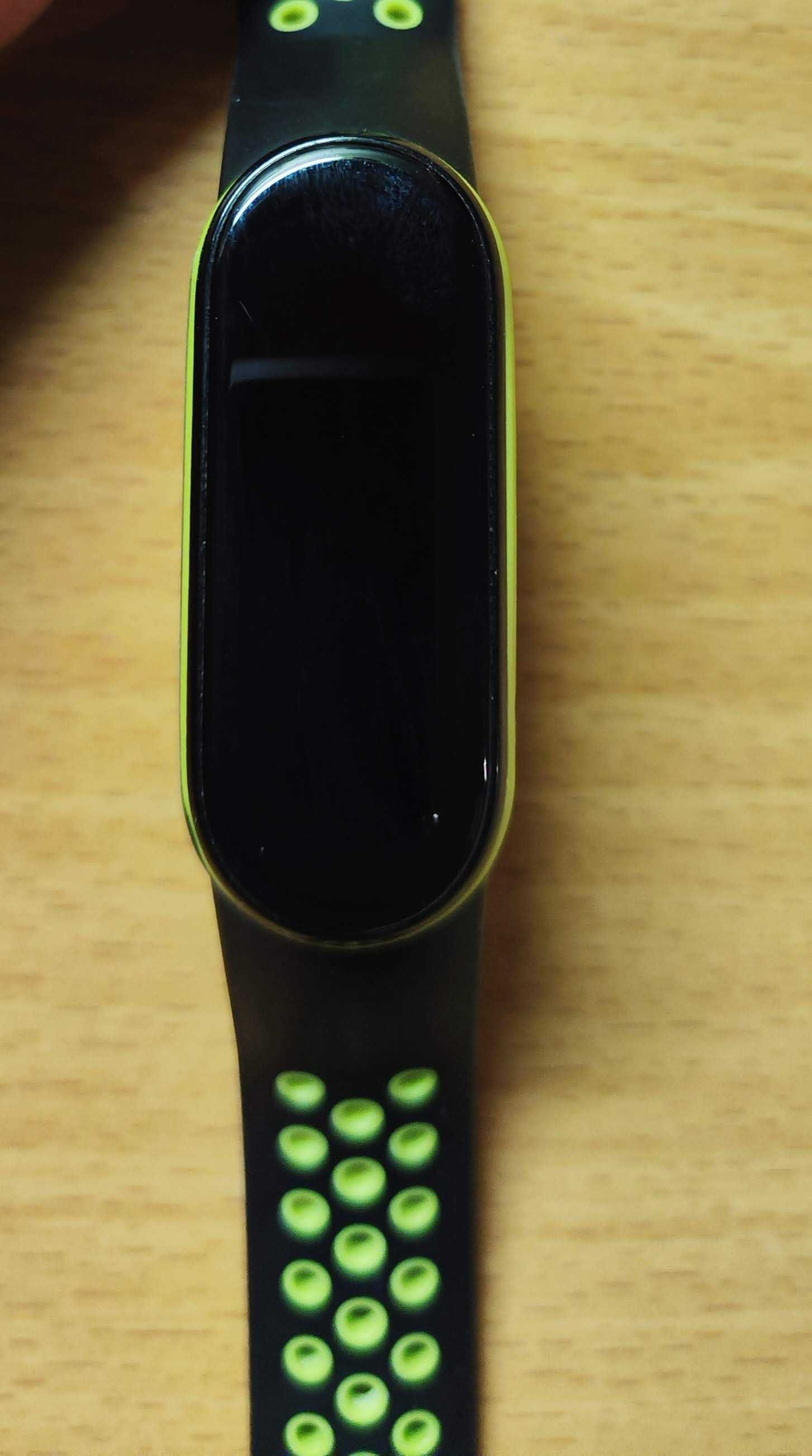 Xiaomi Mi Band 6 NFC смарт гривна