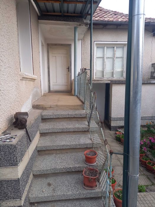 Къща 40,000 евро с. Зелениково от собственик