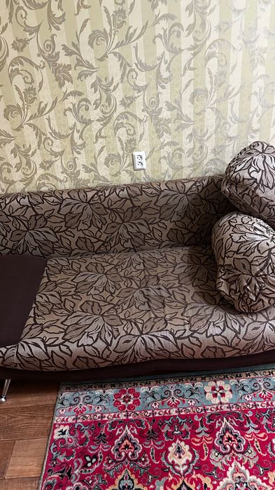 Продам диван в хорошем состоянии