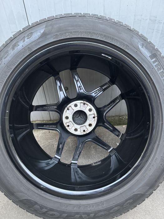Jante 19 originale Mercedes AMG GLC anvelope iarna 235/55R19