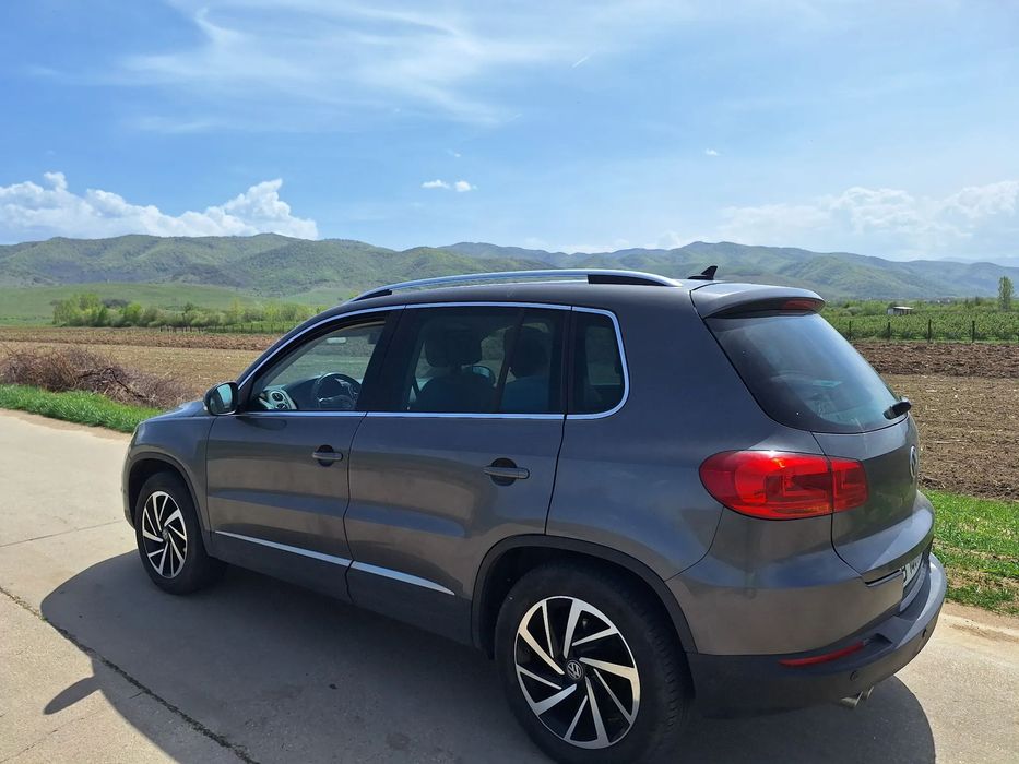 Volkswagen Tiguan Revizii la zi, baterie de 1 an, fara erori la bord, stare foarte buna