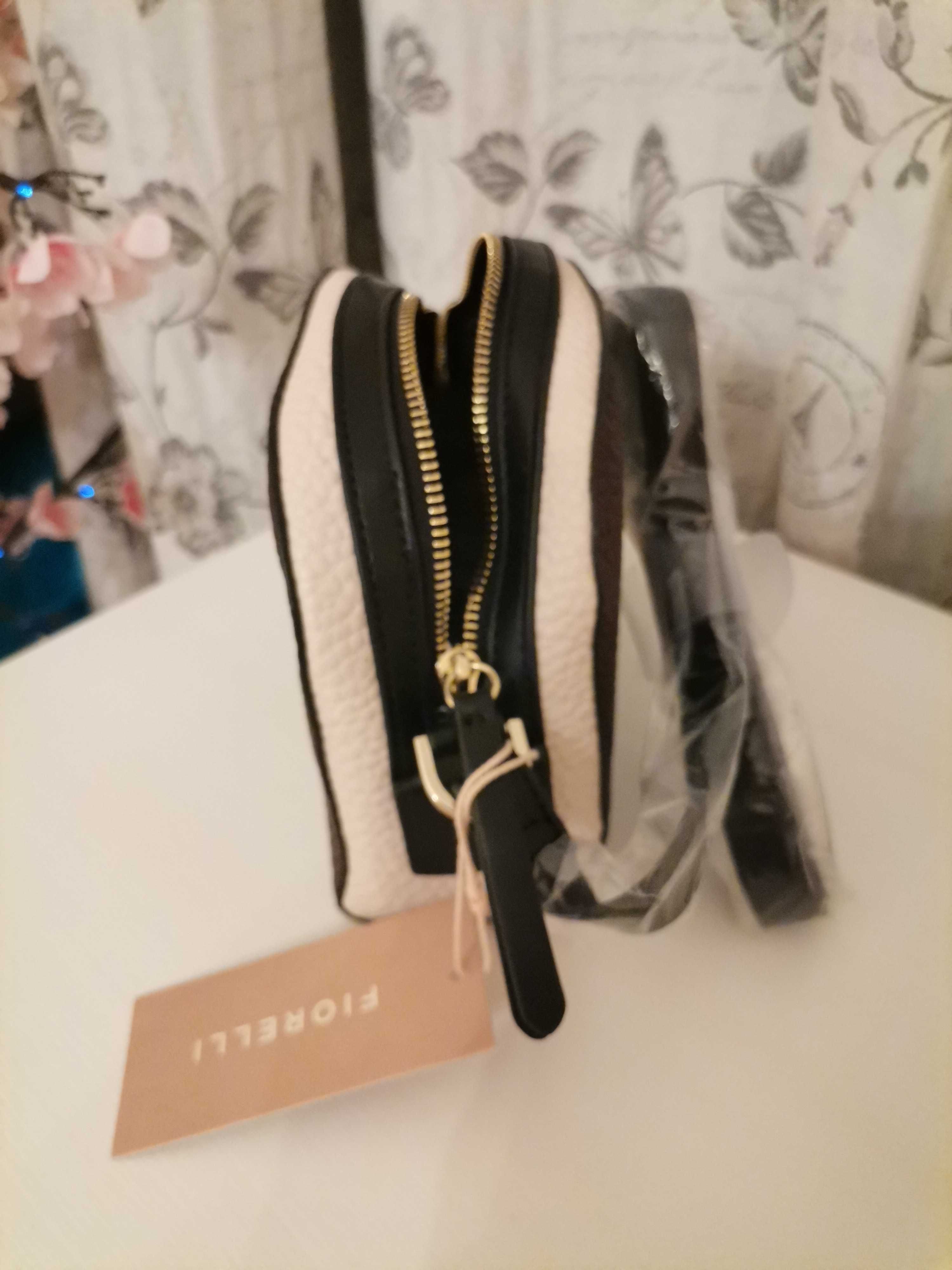 Чисто нова оригинална дамска чанта на марката Fiorelli