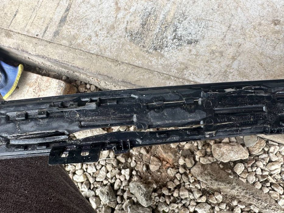 лайсна задна броня за audi a8 d5