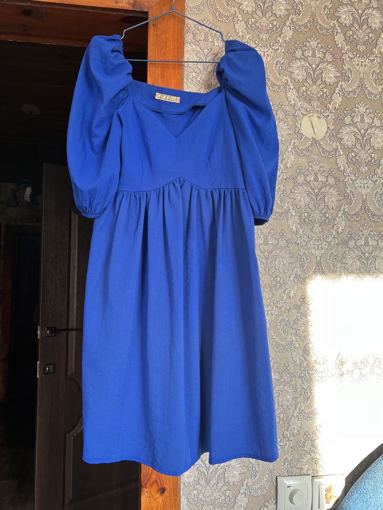Платье разное