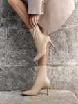 DeeZee - Botine bej cu toc