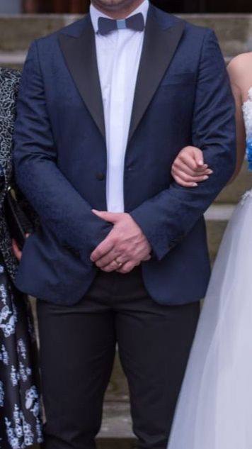 Costum ginere/ceremonie