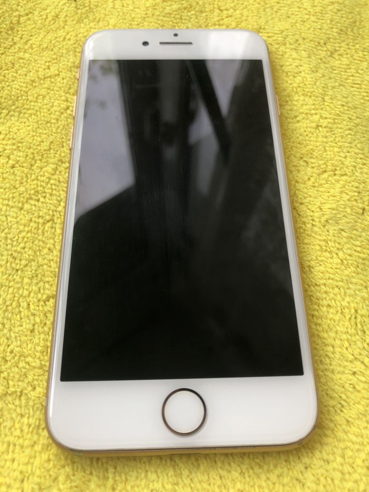 Iphone 7 ,   32 gb , auriu