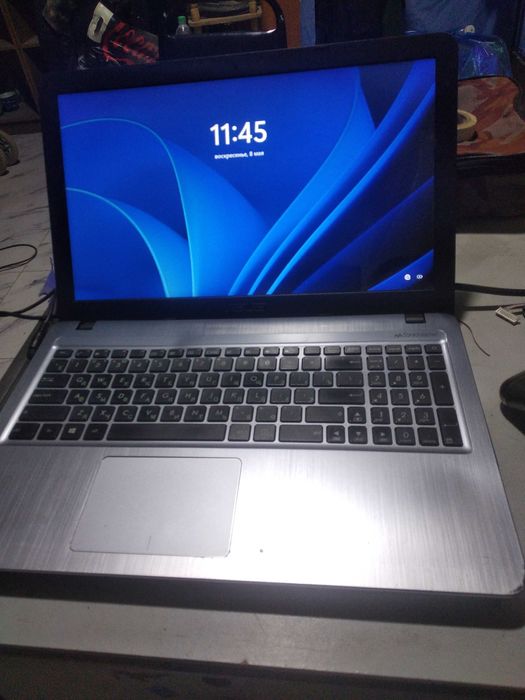 Продам дёшево ноутбук Asus