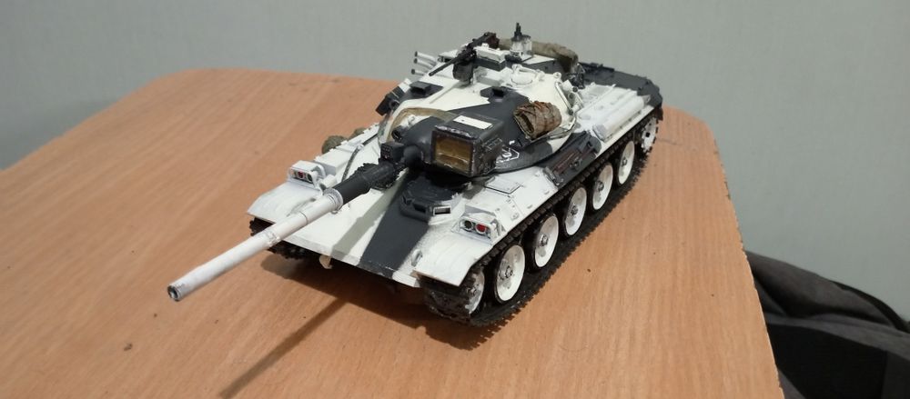 Готовая модель танка Type 74 (STB)