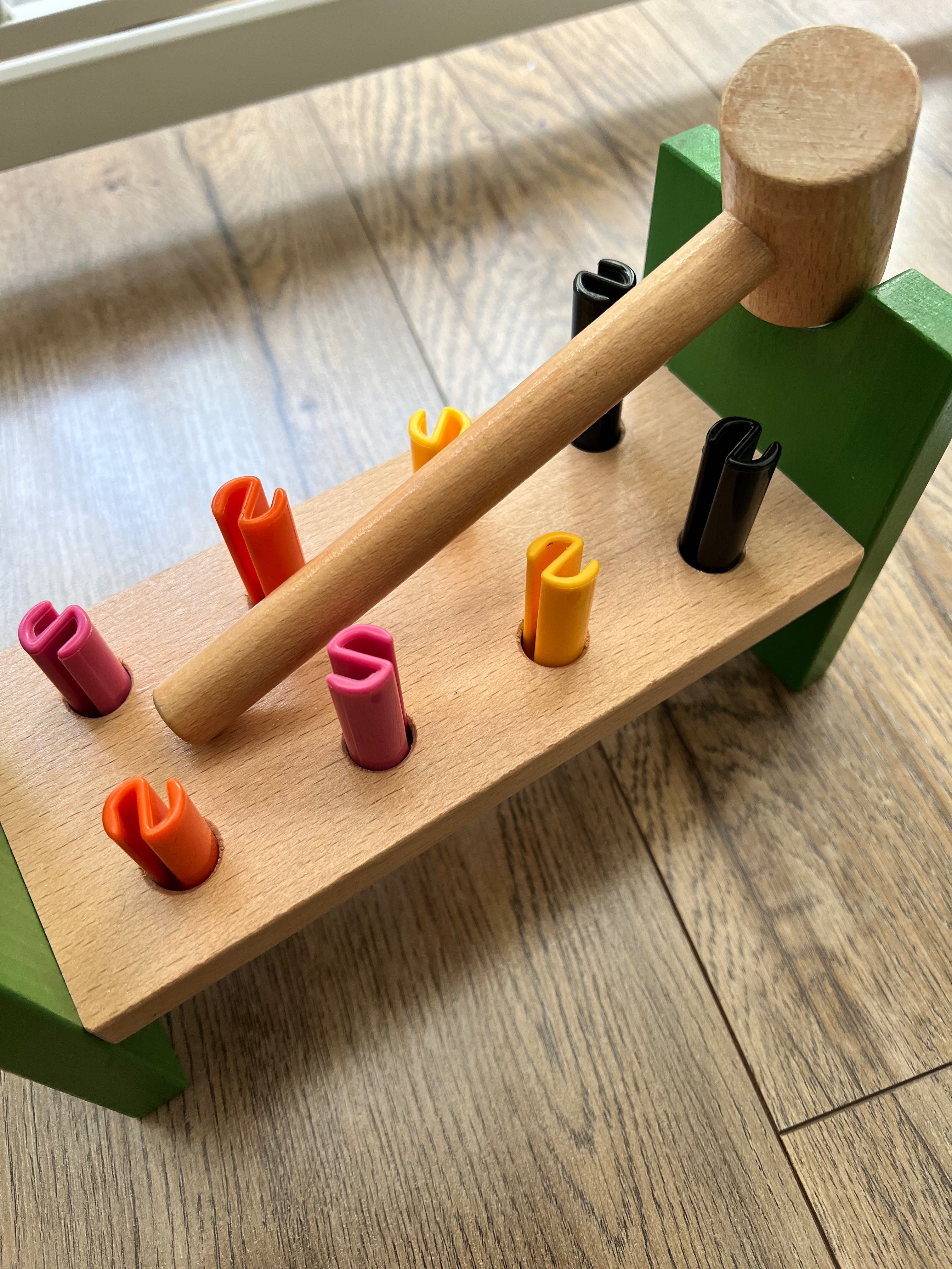 UPPSTA Ikea Joc lemn masiv cu ciocan, multicolor, bebe