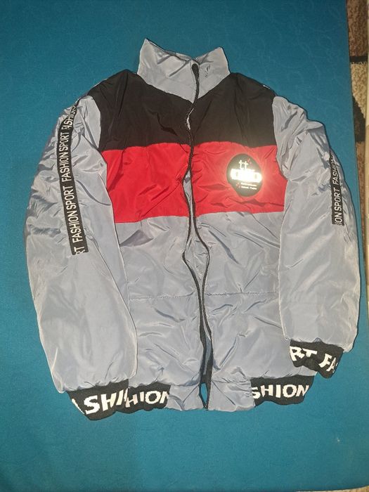 Иссик куртка угил болларга