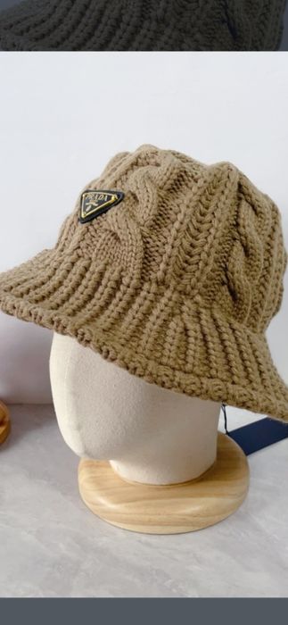 Pălărie Prada, model 2026, 4 modele