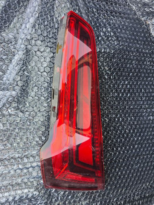 Десен стоп за Audi Q5 SQ5