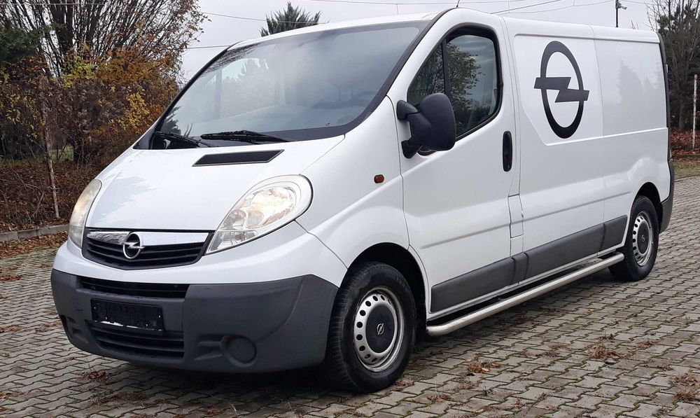 Opel Vivaro 2014 A/C Lunga