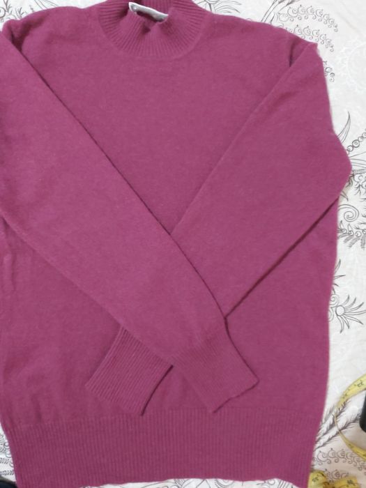 Pulover casmir +cadou Avon