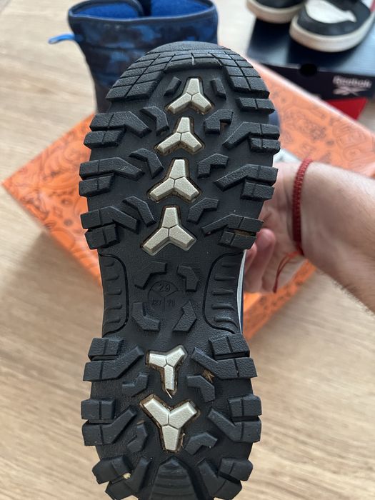 Детски обувки различни