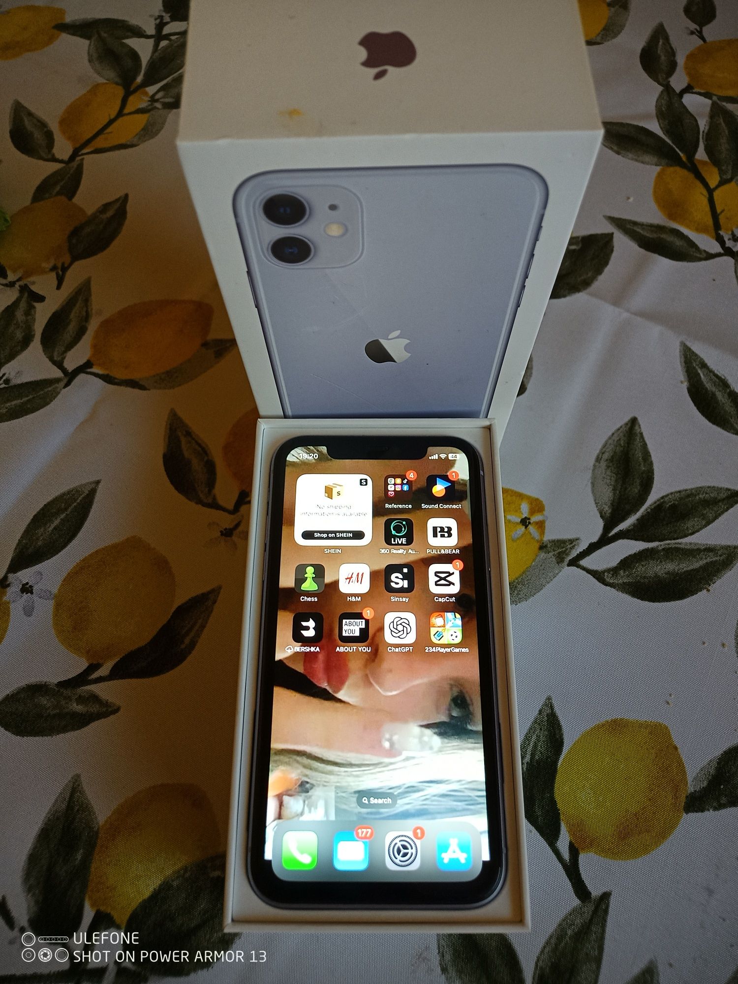 iPhone 11 256gb като нов