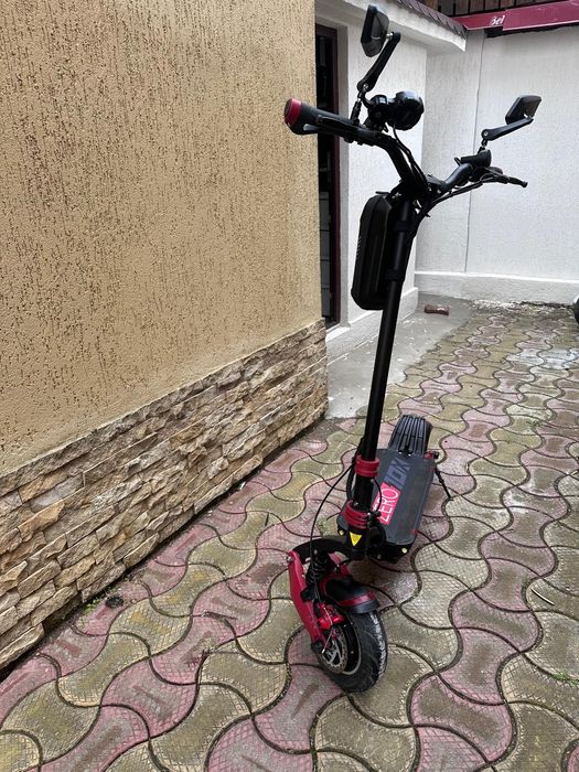 Trotineta ZERO 10X