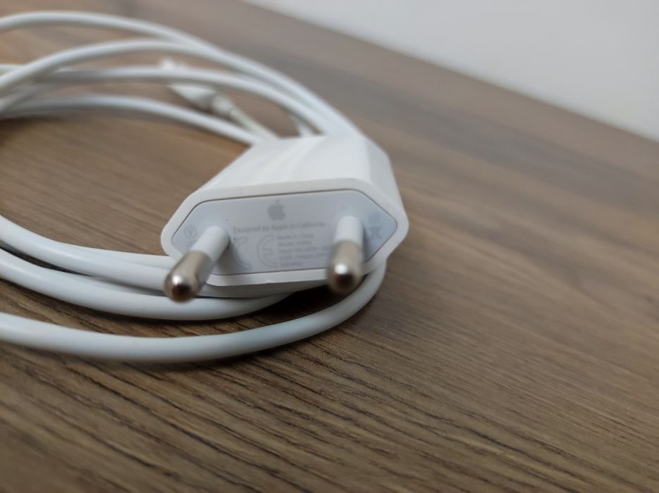 iPhone XS 64GB Space Gray  – Отлично състояние.