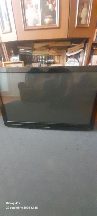 Vand televizor lcd Panasonic made in chehz republic 2016 functional tr