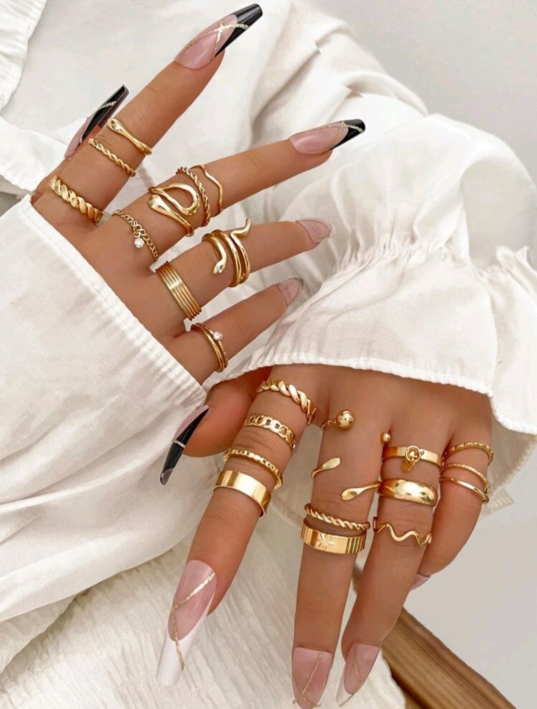 Комплект дамски пръстени