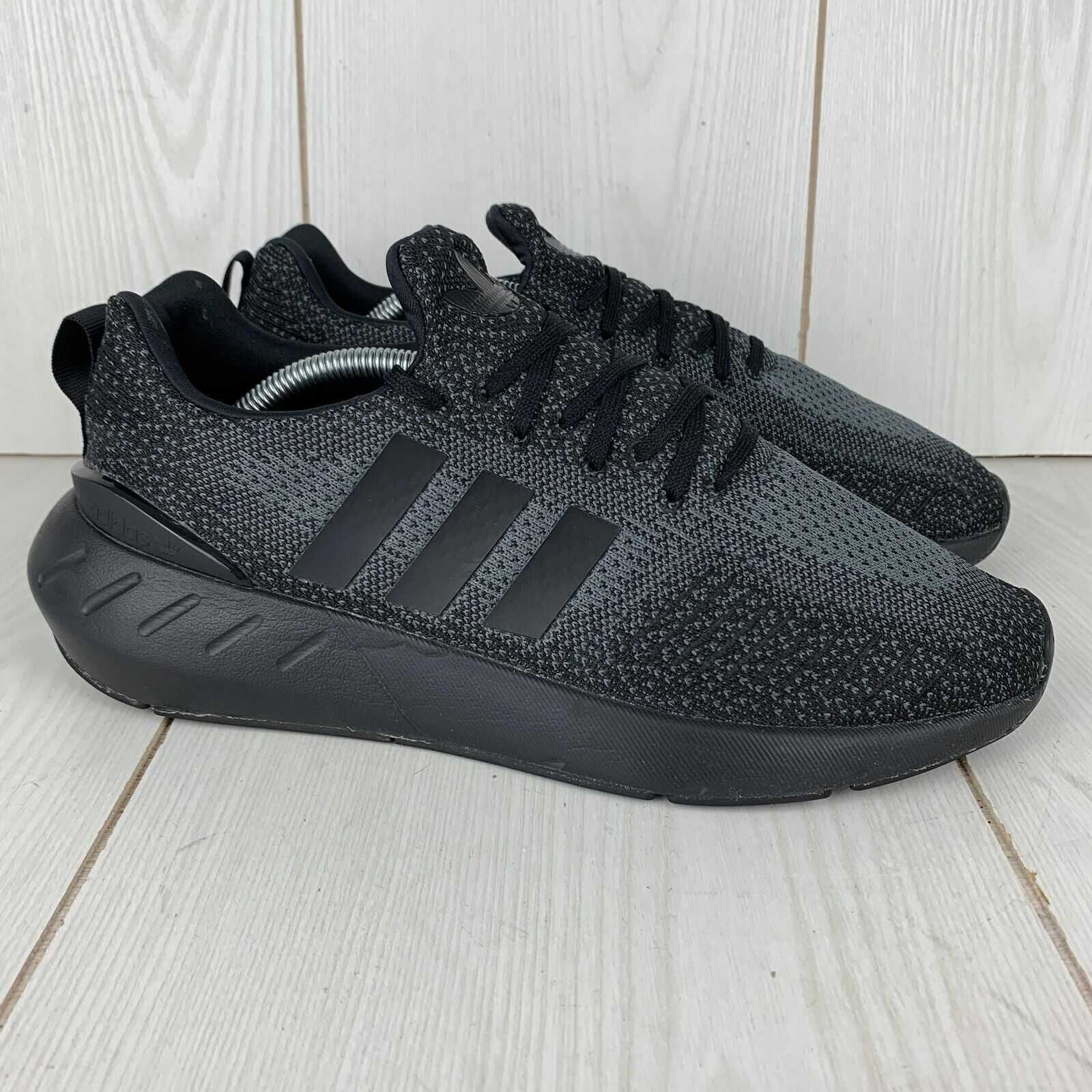 Оригинални маратонки  * ADIDAS SWIFT RUN 22 * EU 43 1/3