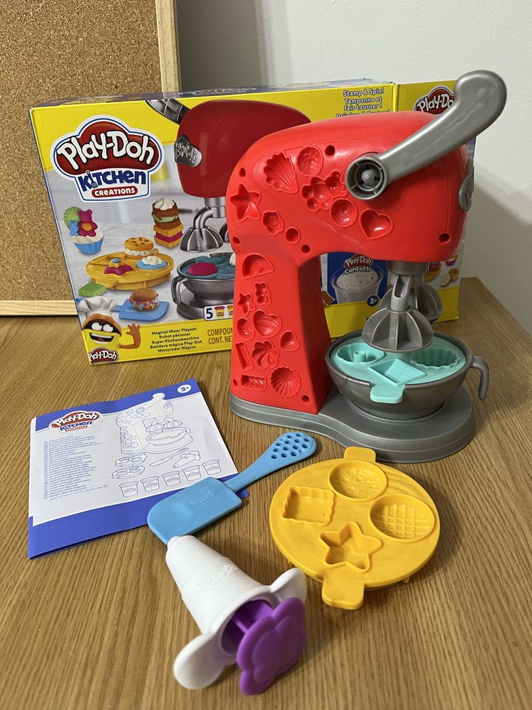 Set Play-Doh Kitchen Creations - Mixerul magic