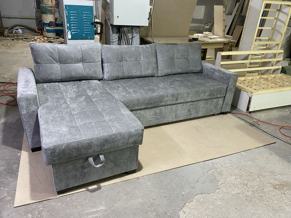 Угловой диван «КАПОТ»