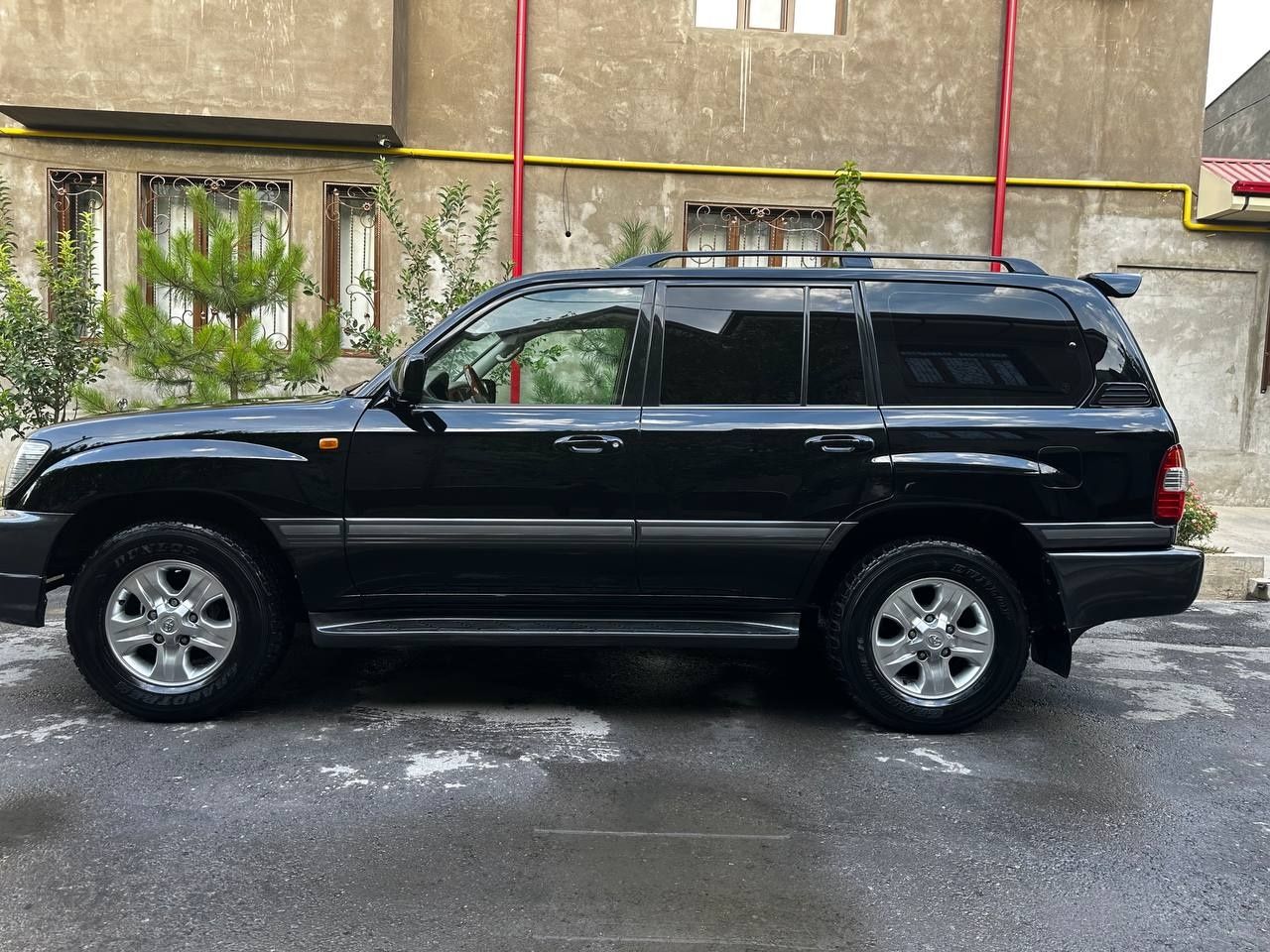 СРОЧНО продается Toyota Land Cruiser 100.