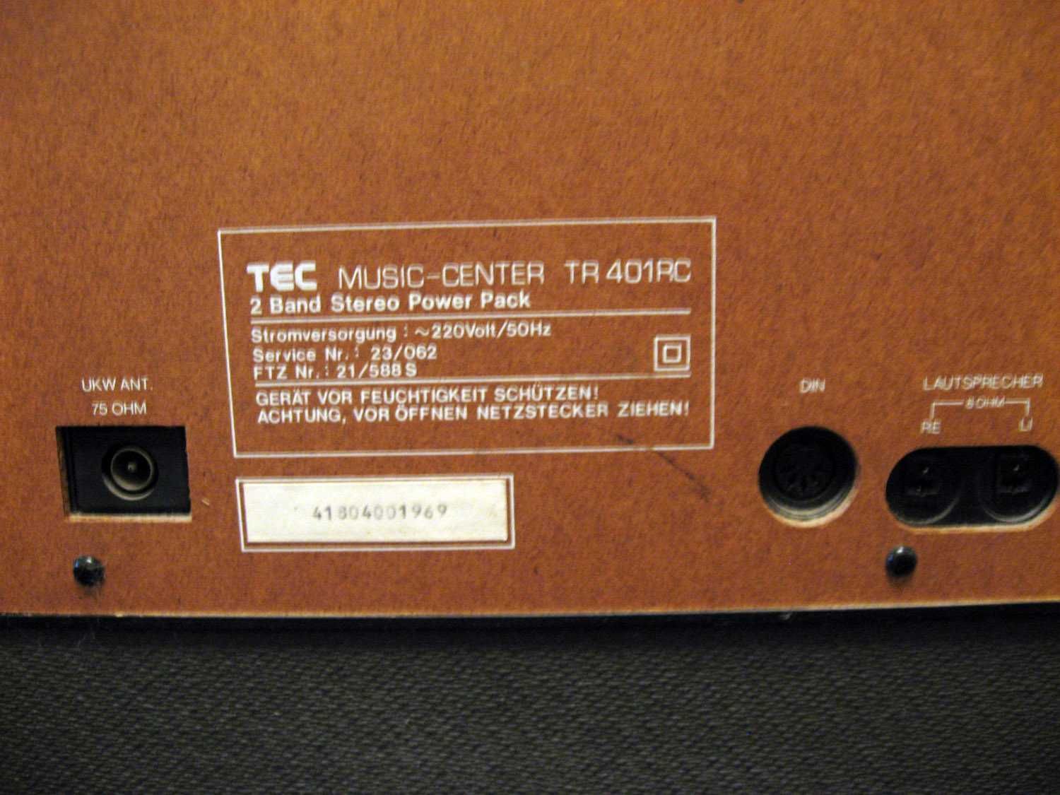Музикален шкаф TEC MUSIC-CENTER TR 401RC