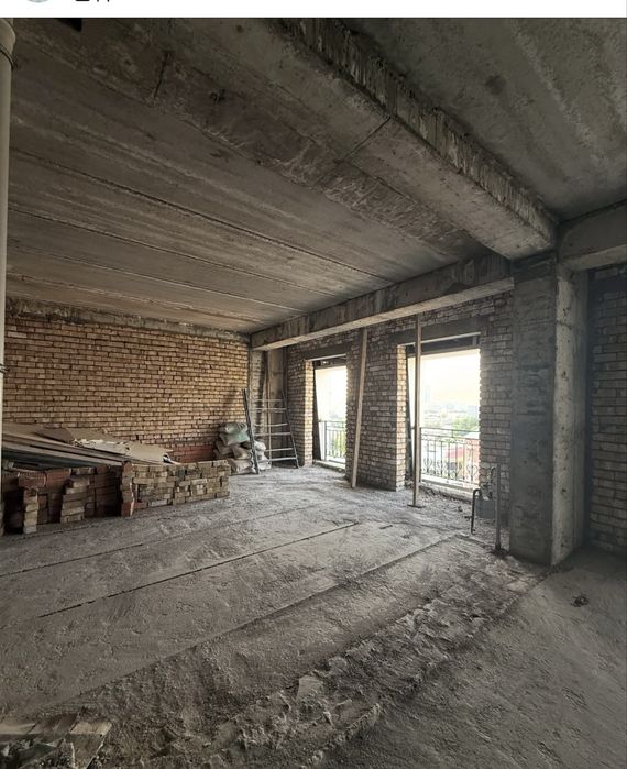 Kvartira Barocco 4 xona 110 kvadrat