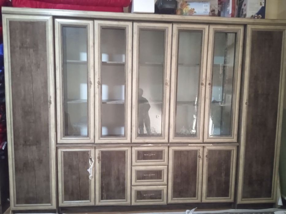 Mehmonxona uchun Mebel stenka sotiladi narxi 1.5 mln