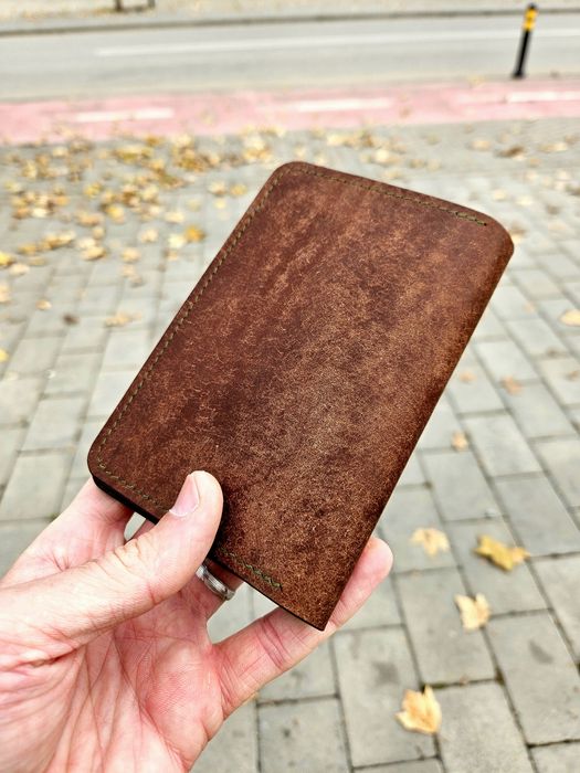 Portofel pasaport handmade din piele naturala