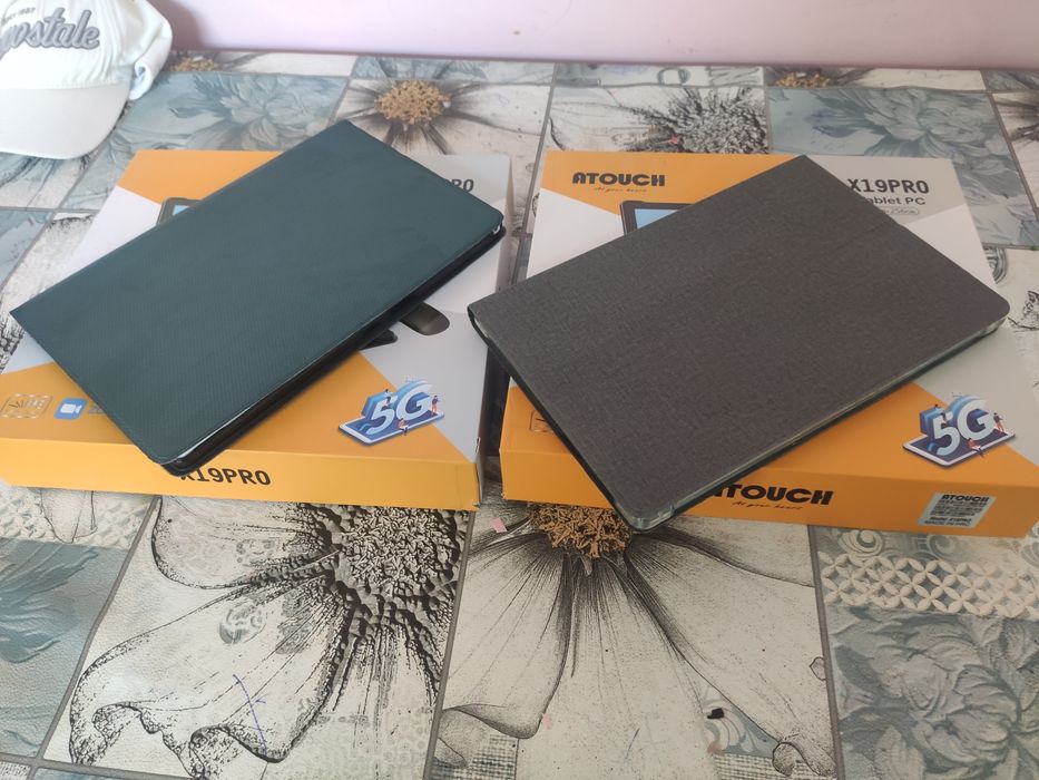 Планшет сотилади