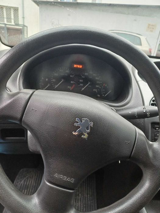 Autoturism Peugeot 206
