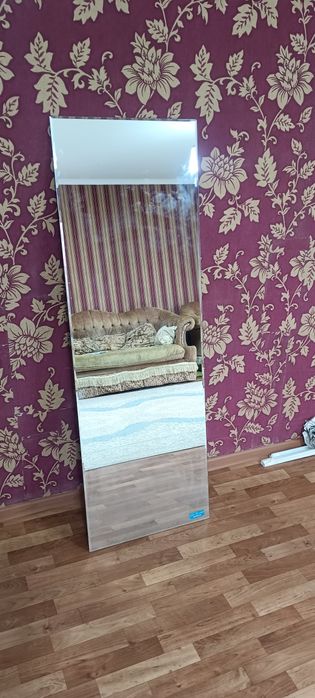 Продам зеркало,  в отличном состоянии