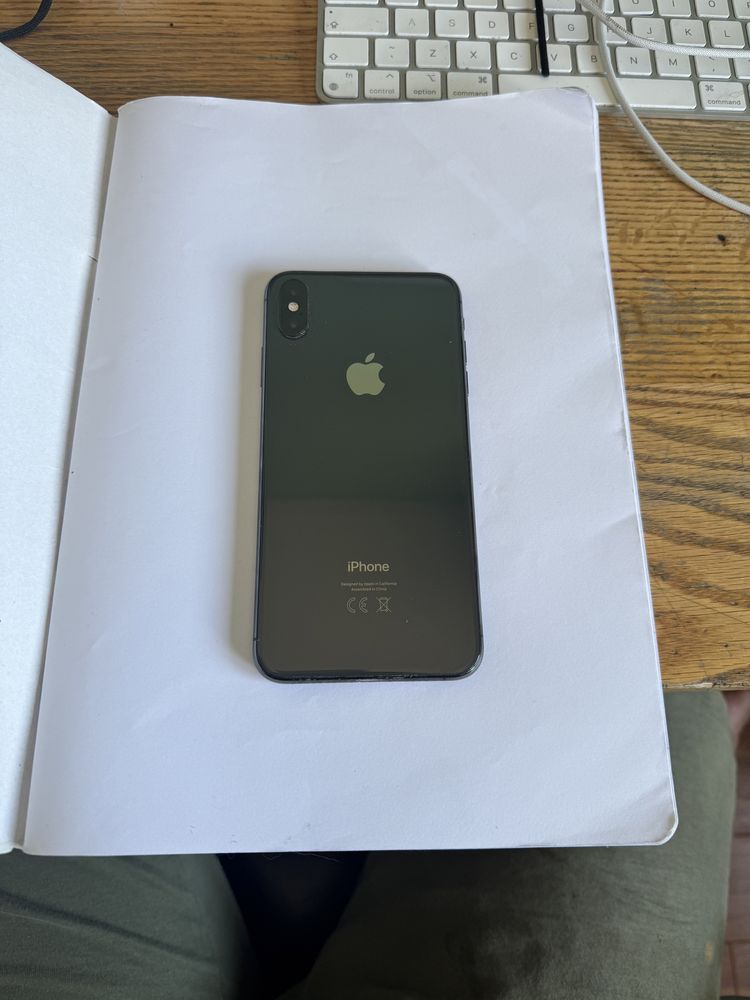 Vand Iphone XS Max 256GB DEBLOCAT