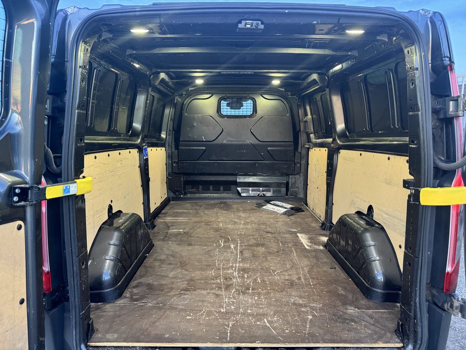 Ford Transit Custom 2015 2.2TDCi Euro 5 Autoutilitară Transport Marfă