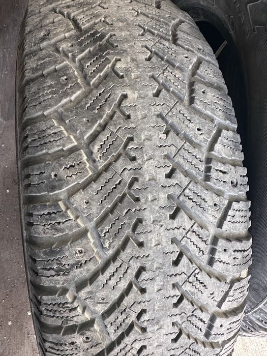 Шины 235/75R15 (3шт)