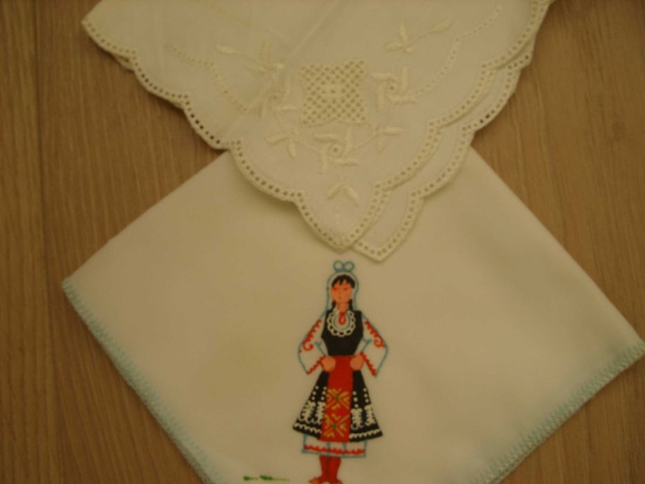 Носни кърпи от плат, жарсе и коприна